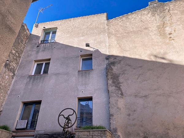 Ensemble immobilier - 3 logements possible rentabilité 3 logements