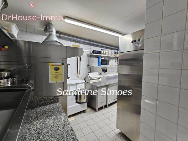 Commerce à vendre 4 pièces de 165 m²