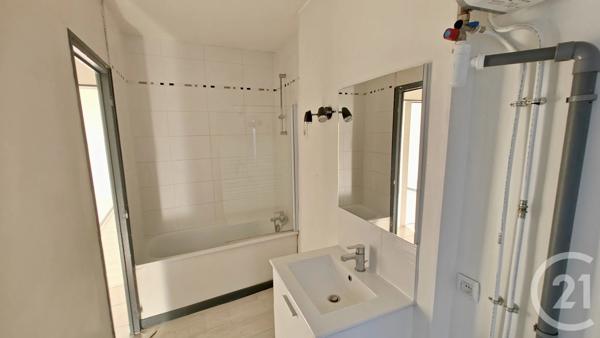 Appartement F2 à vendre  2 pièces - 35,05 m 2   MAGENTA  - 51