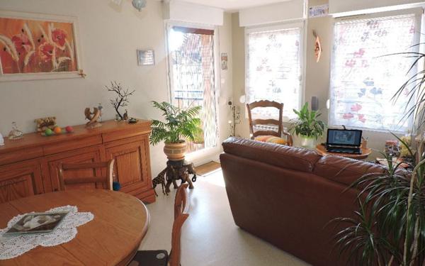 Appartement à vendre    2 pièces • 40 m2 Calais