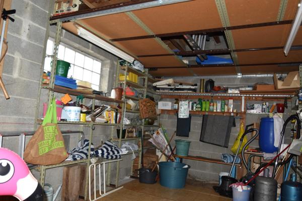 Dpt Charente Maritime (17), Ile d'Oléron, Maison à vendre 5 pièces, 100 m²habitables, terrain 500 m², LA BREE LES BAINS (17)