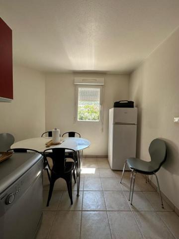 Villa T3 mitoyenne à L'Île ROUSSE