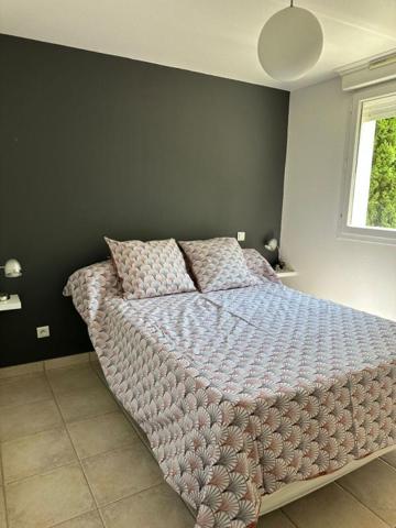 Villa T3 mitoyenne à L'Île ROUSSE