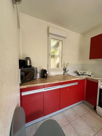 Villa T3 mitoyenne à L'Île ROUSSE