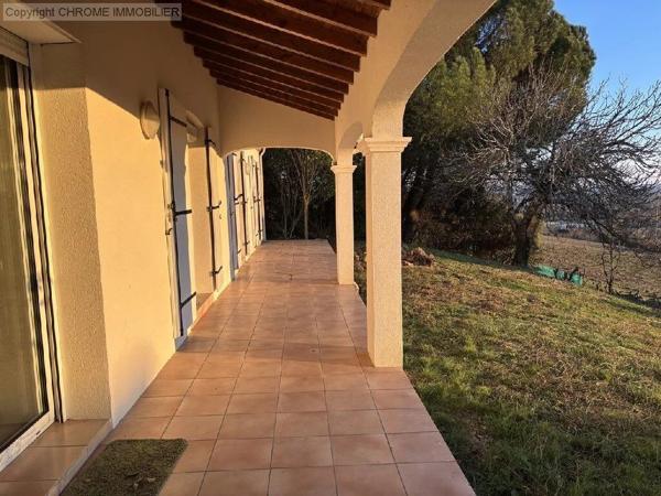 Vente                                                      Maison
                        
                     8 pièces                      202 m2                     à Marmande