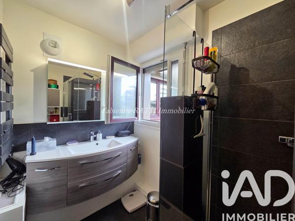 Appartement à vendre 3 pièces 67 m² Carrières-sur-Seine