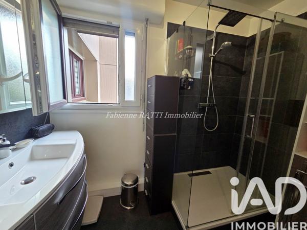 Appartement à vendre 3 pièces 67 m² Carrières-sur-Seine