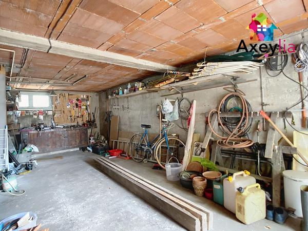 Roanne (42300) A VENDRE - MABLY - MAISON AVEC 3 CHAMBRES, GARAGE ET TERRAIN