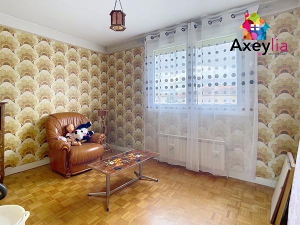 Roanne (42300) A VENDRE - MABLY - MAISON AVEC 3 CHAMBRES, GARAGE ET TERRAIN