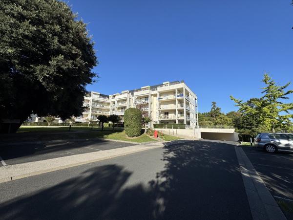 À vendre - T4/5, 5 pièces situé à Tours (37100)