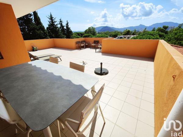 Appartement 5 pièces de 101 m² à Mandelieu-la-Napoule (06210)