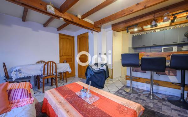 Maison à vendre    2 pièces •  Hazebrouck