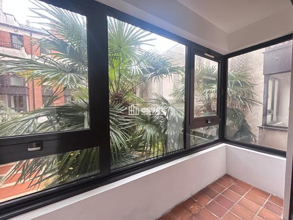 Location Appartement 4 pièces 98 m² - Paris 75003