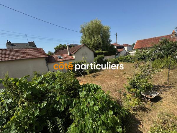 Vente Maison124,85 m² - 6 Pièces - FLEURY LES AUBRAIS (45400)