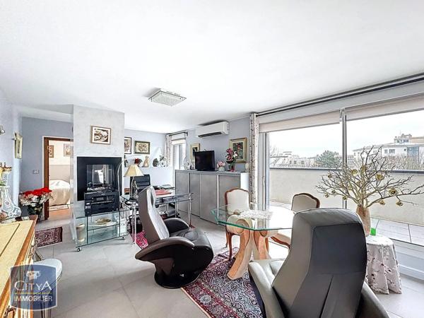 Appartement à vendre 4 pièces 168.51m²