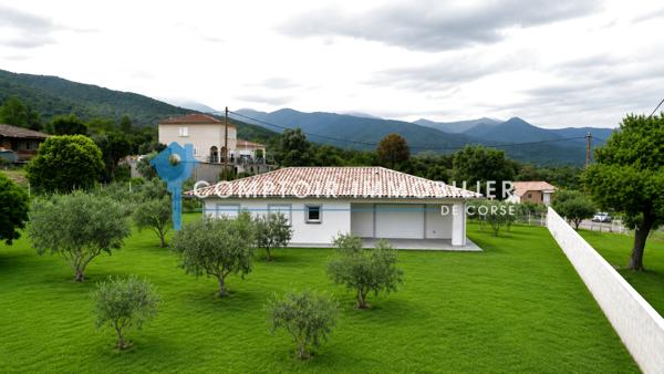 Maison
                                                                                                                                                                                                                                                                                                                        4 pièce(s)                                                                                                                                                                                                          3 chambre(s)                                                                                                                                                                                                          112.56  m²