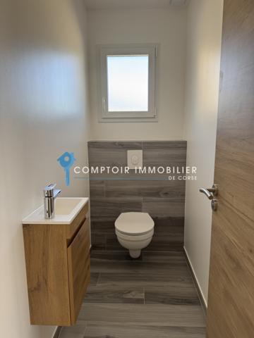 Maison
                                                                                                                                                                                                                                                                                                                        4 pièce(s)                                                                                                                                                                                                          3 chambre(s)                                                                                                                                                                                                          112.56  m²