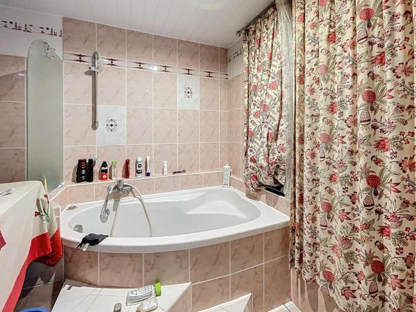 A 5mn de l'autoroute A34