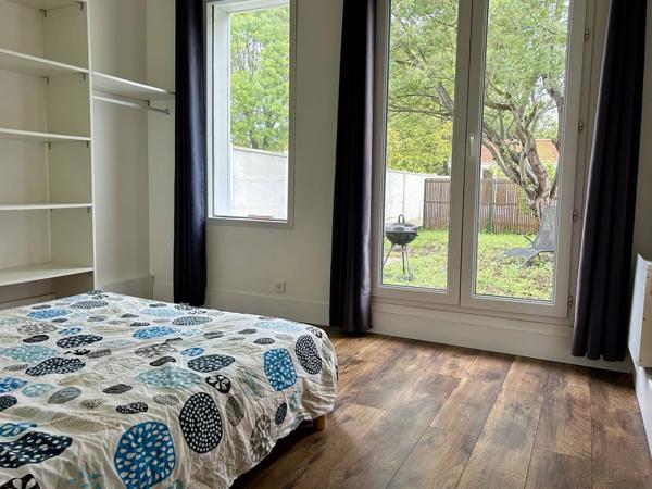 Louer une maison meublée de type 5 de plain-pied 100m2 à Talence proche fac et tram B et jardin