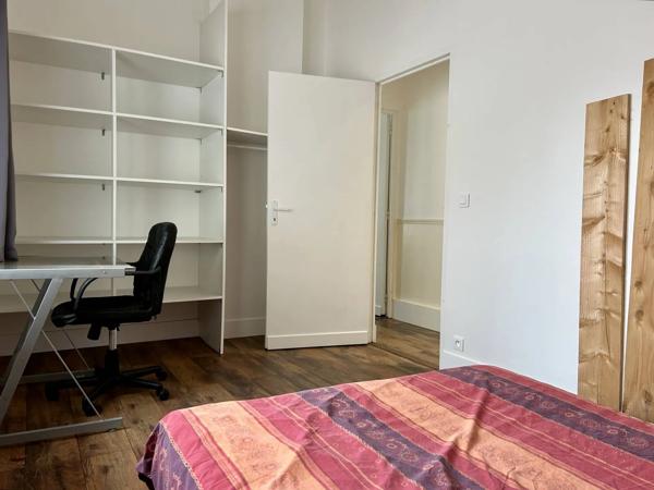 Louer une maison meublée de type 5 de plain-pied 100m2 à Talence proche fac et tram B et jardin