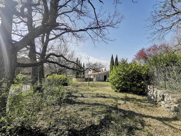 Rians (83560) Villa T4 sur 1700m2 de terrain