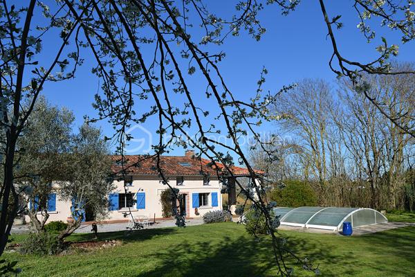 Maison de 226 m²