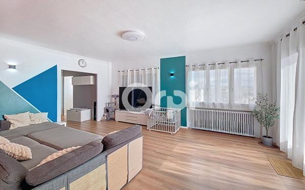 Appartement à vendre    5 pièces • 170,60 m2 Toulon