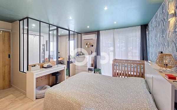 Appartement à vendre    5 pièces • 170,60 m2 Toulon