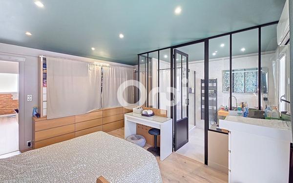 Appartement à vendre    5 pièces • 170,60 m2 Toulon