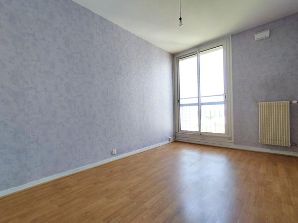 Appartement Saint Pierre Des Corps F4, proche écoles, commerces, Fil Bleu, gare TGV