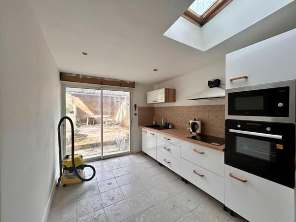 A vendre, appartement T2 bis, en rez-de-chaussée avec jardin privatif quartier du TOULON à PERIGUEUX 24000