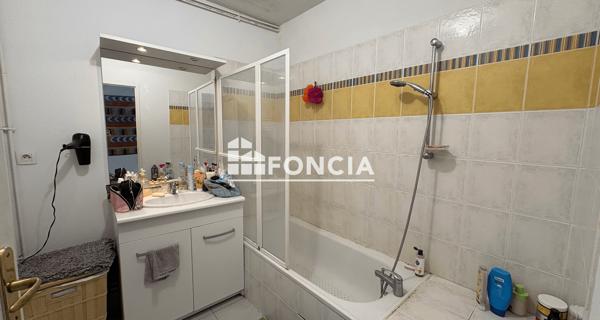 À vendre Appartement 3 pièces 63 m² - Bordeaux 33000