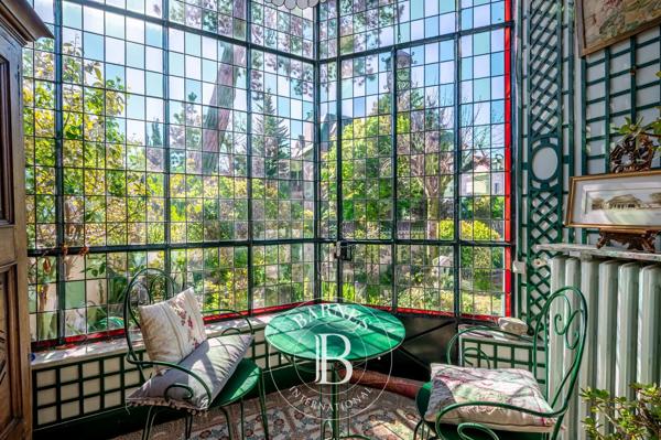 Asnières-sur-Seine, Maison 6 Chambres -  211 m² à vendre