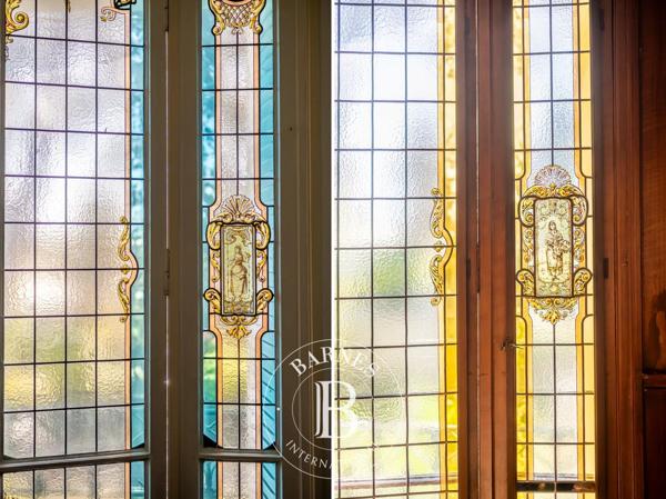 Asnières-sur-Seine, Maison 6 Chambres -  211 m² à vendre