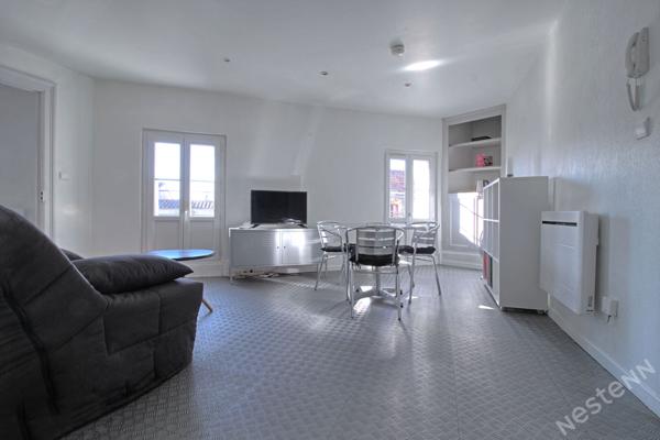 AGEN - Appartement de type 2 meublé en hyper-centre