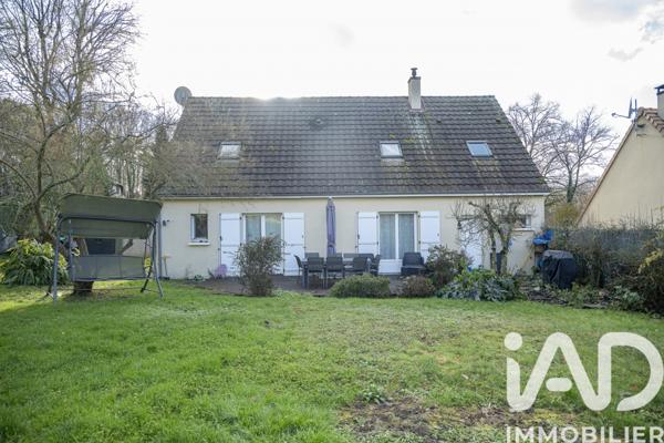 Maison à vendre 7 pièces 156 m² Auneau-Bleury-Saint-Symphorien