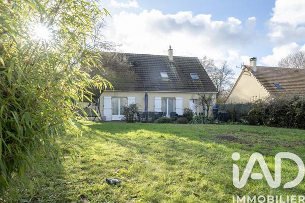 Maison à vendre 7 pièces 156 m² Auneau-Bleury-Saint-Symphorien
