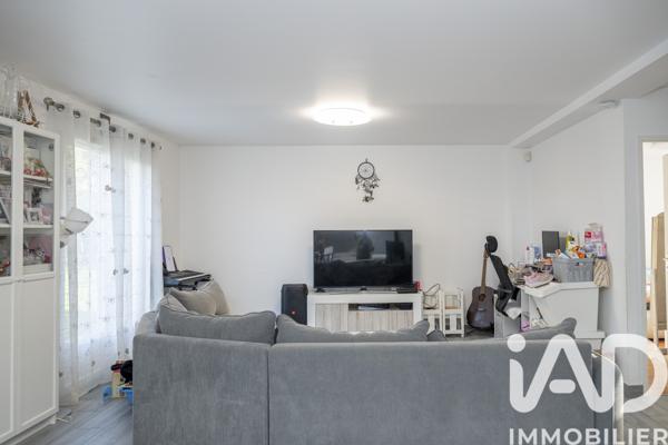 Maison à vendre 7 pièces 156 m² Auneau-Bleury-Saint-Symphorien