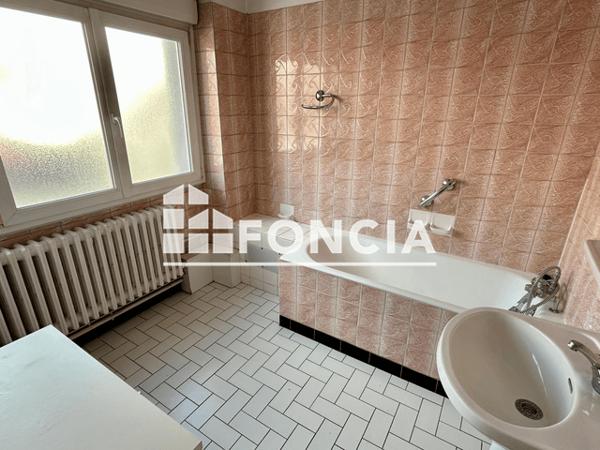 Location Studio meublé 20 m² - 7 RUE DE L'ARMEE PATTON Nancy 54000