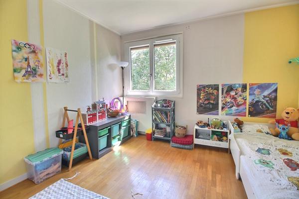 Appartement Le Plessis Robinson 3 pièce(s) 60m²