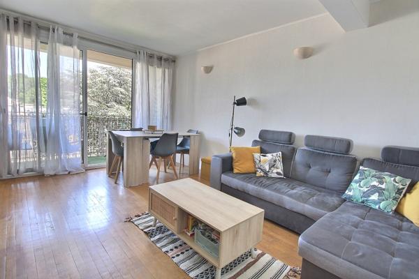Appartement Le Plessis Robinson 3 pièce(s) 60m²