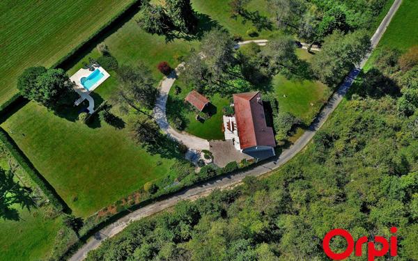 Maison à vendre    5 pièces •  Morestel