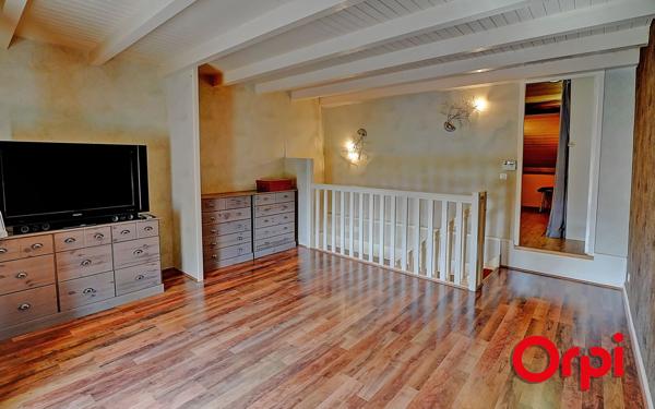 Maison à vendre    5 pièces •  Morestel