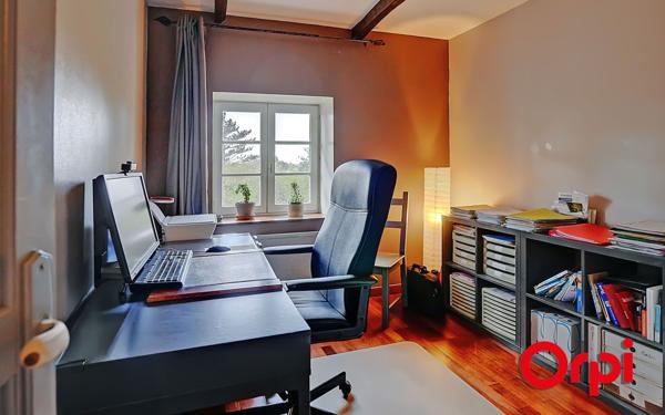 Maison à vendre    5 pièces •  Morestel