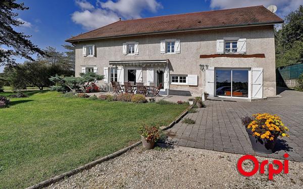 Maison à vendre    5 pièces •  Morestel