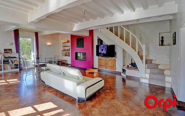 Maison à vendre    5 pièces •  Morestel