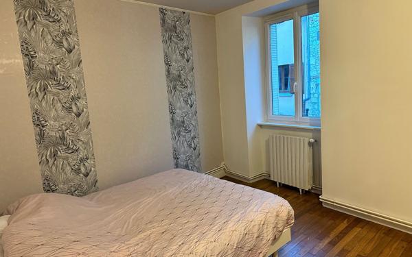 Appartement à louer    2 pièces •  Morestel