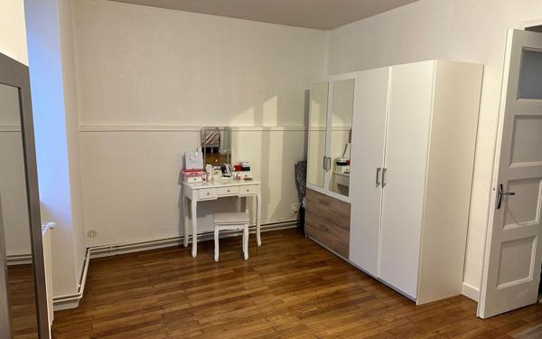 Appartement à louer    2 pièces •  Morestel