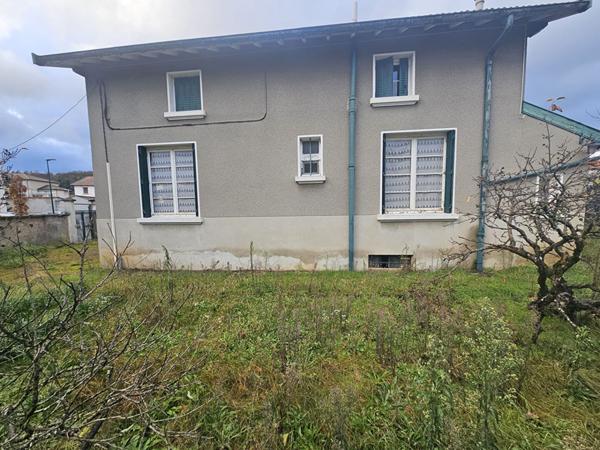 Exclusivité Guy Hoquet Miribel -Maison à fort potentiel au centre de Miribel