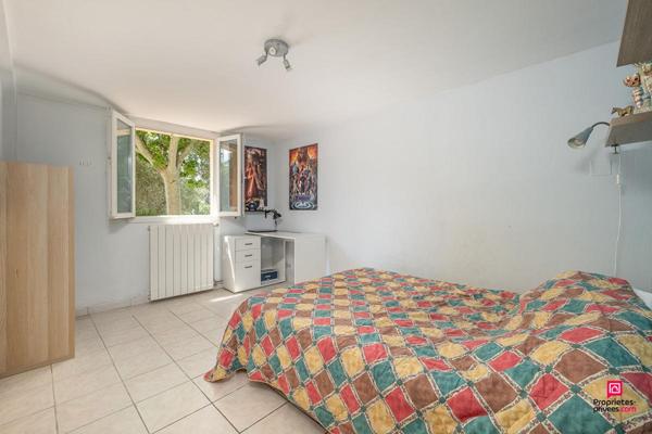 Maison Aubagne 6 pièce(s) 196 m2 Piscine & Jardin Méditerranéen